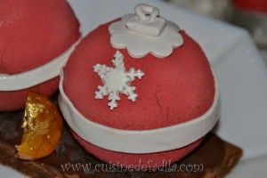 Bûche boules de Noël 