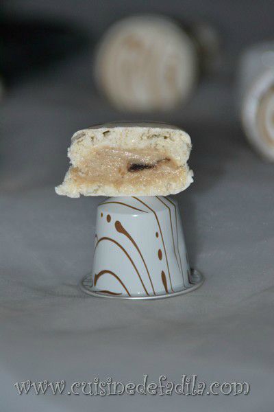 Macarons Crealto Nespresso : Nespresso Coffee Moments