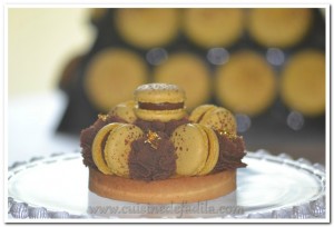 Tartelettes fruits de la Passion chocolat au lait et macarons Mogador