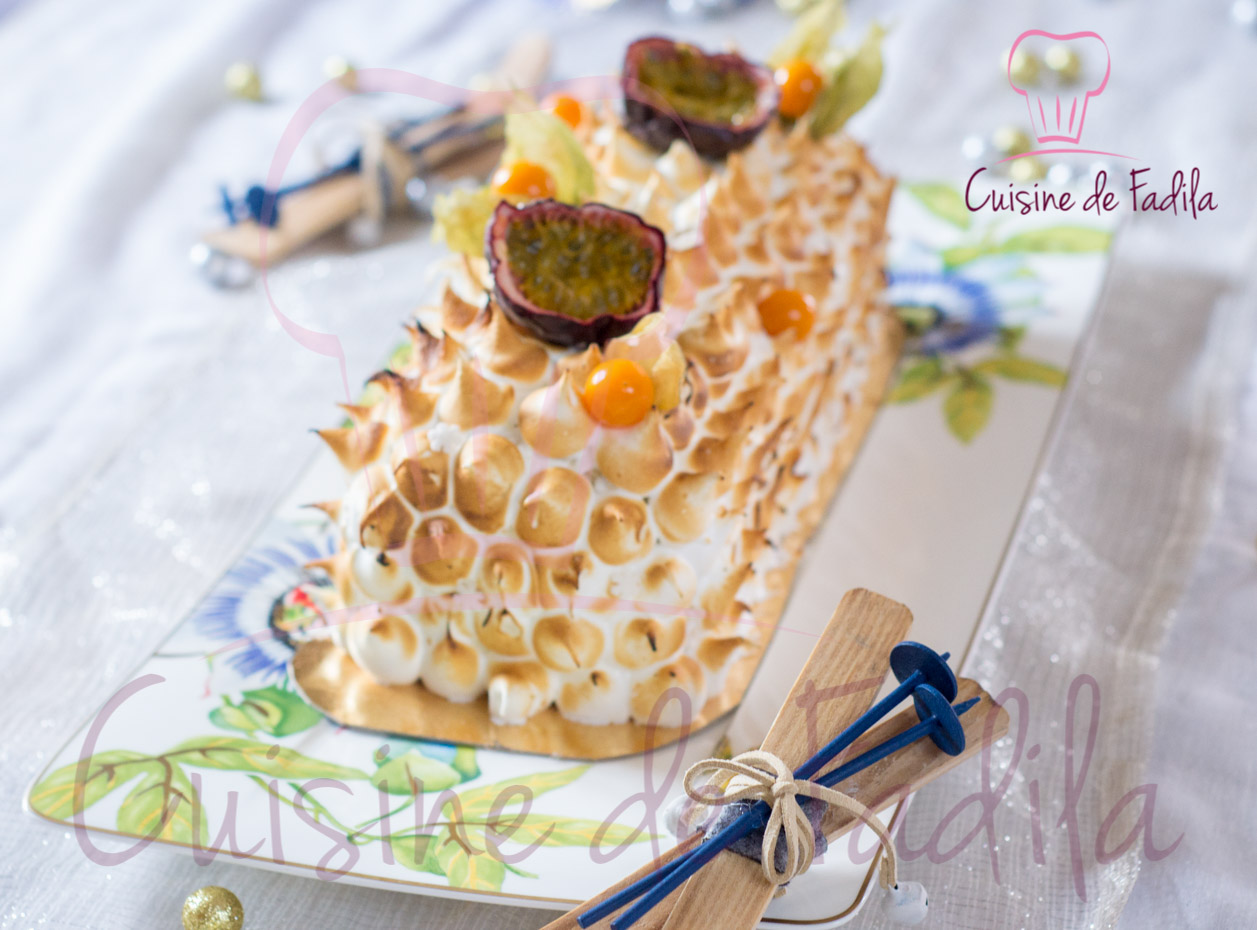 bûche ananas pasion meringuée