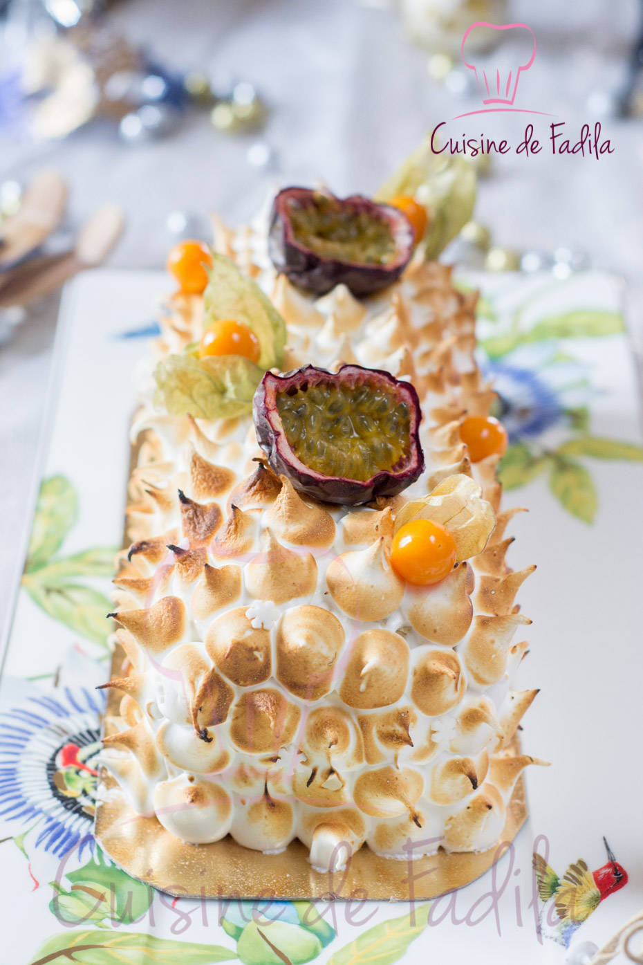 bûche ananas pasion meringuée