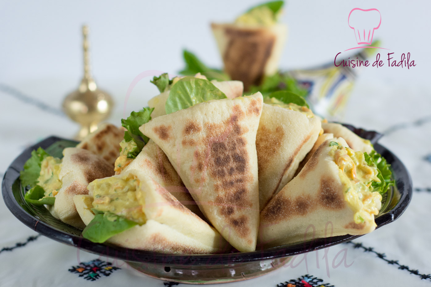 Batbout triangle poulet curry