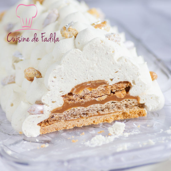 Bûche pirouette cacahuètes