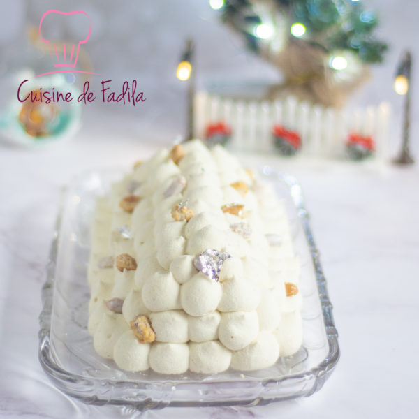 Bûche pirouette cacahuètes