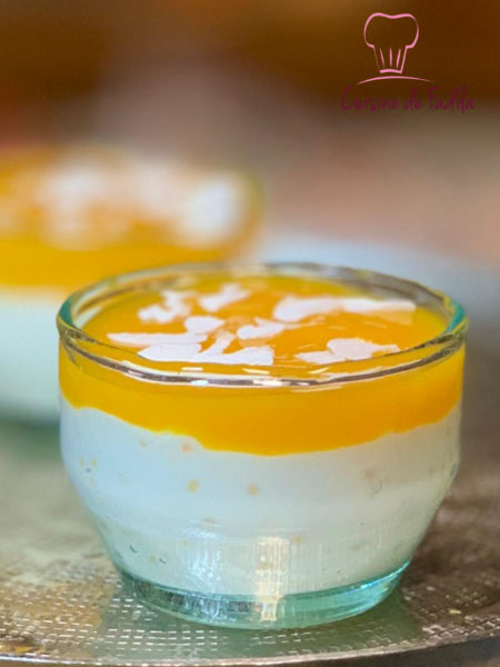 Perles de japon au lait de coco et coulis de mangue