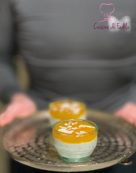 Perles de japon au lait de coco et coulis de mangue